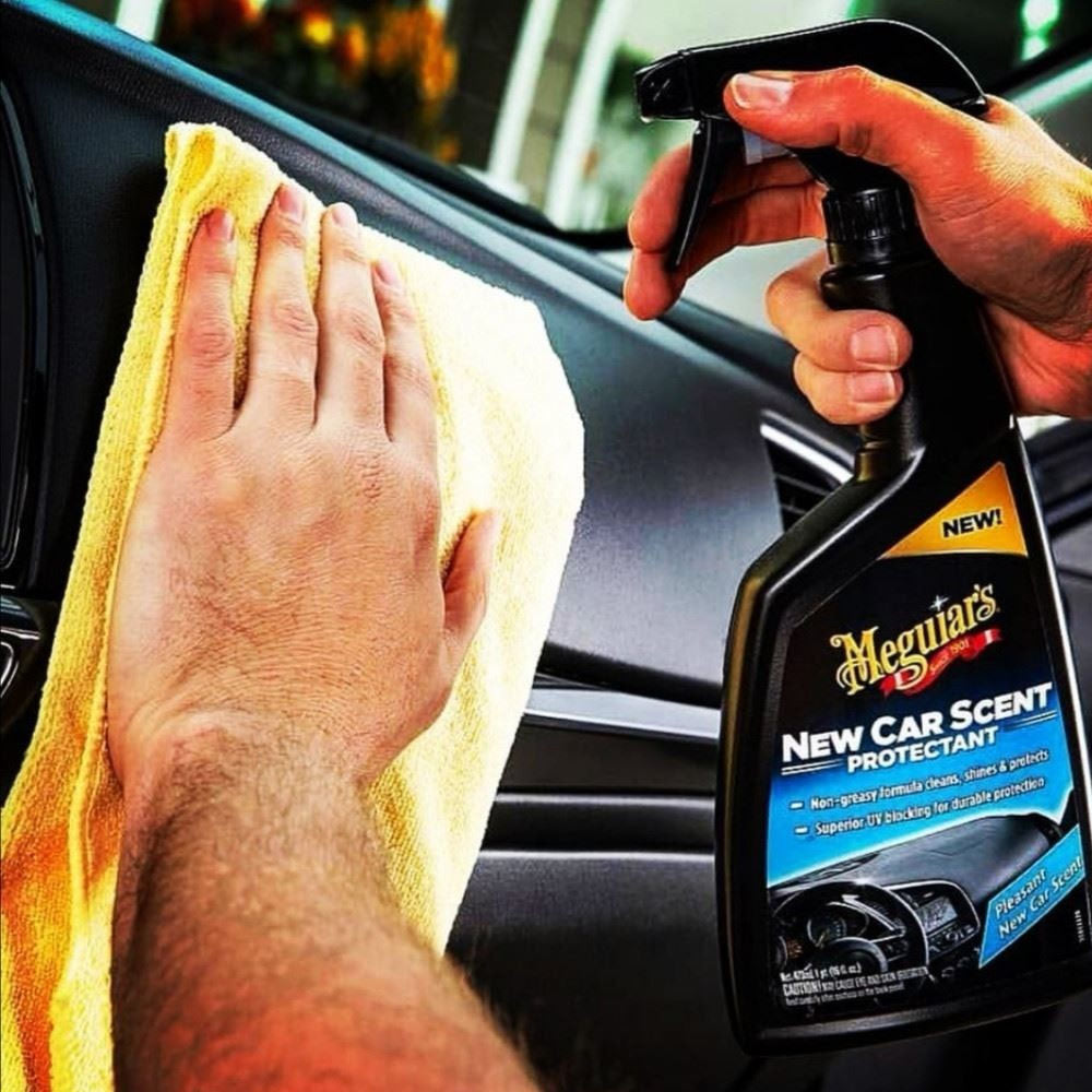 SPRAY VINYL SI PLASTIC NEW CAR SCENT PROTECTANT - EU MEGUIARS