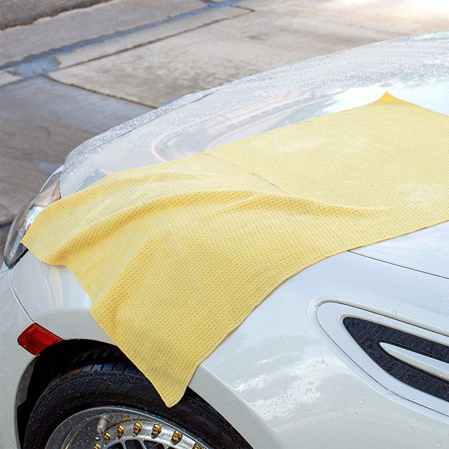 LAVETA USCARE SUPRAFETE UDE, 55 X 76 CM, WATER MAGNET - MEGUIARS