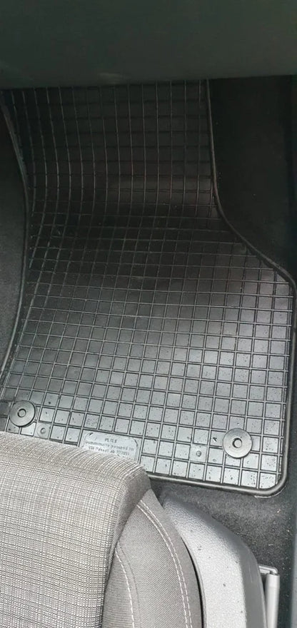 Set covorase cauciuc Volkswagen Passat B8 2015 - 2022